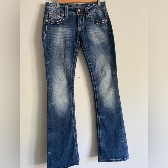 Miss Me Woman’s Boot cut Jeans 26 women Pants - Picture 2 of 7